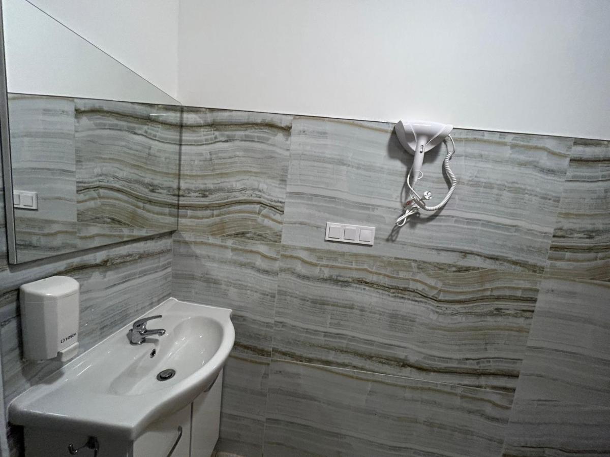 Harmony Apartments Эгер Экстерьер фото