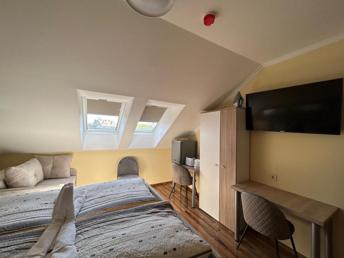 Harmony Apartments Эгер Экстерьер фото